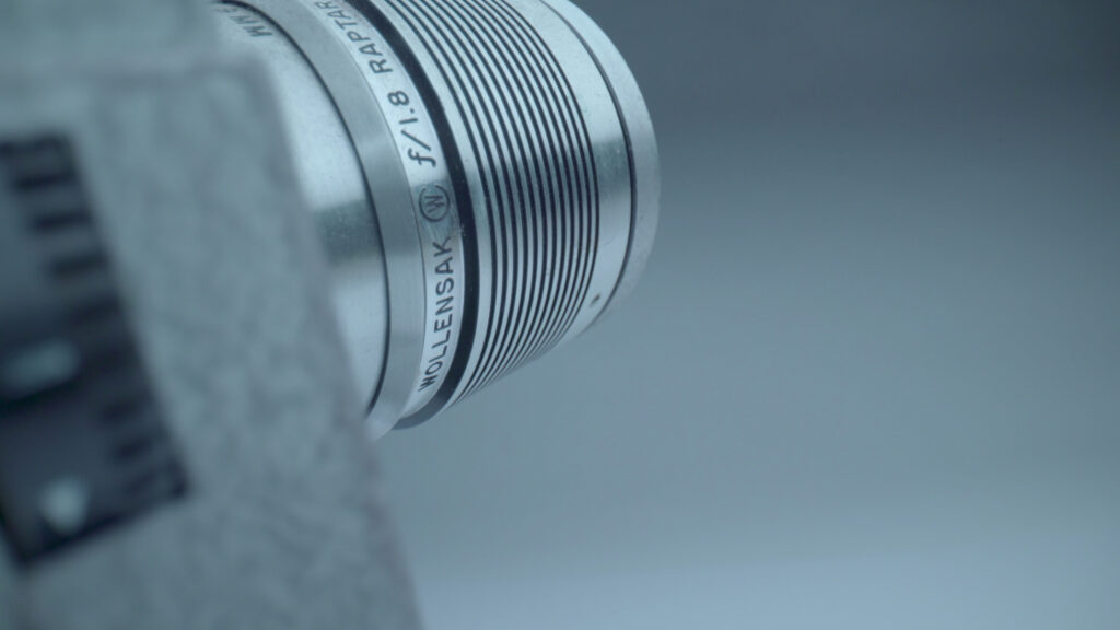 Kopiering av Super8 film till digitalt 1 vintage 8mm magazine camera SBI 350766204 - FOTOGRAF - IT - WEB - VIDEO